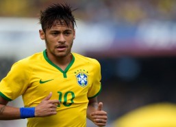 排列五直播平台-曼城克星再显神威！罗德里戈终结32场球荒，皇马欧冠关键战告捷